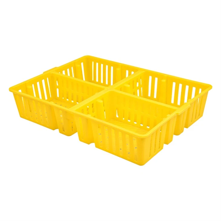 Plastiko 4 skyrių sukraunama viščiuko dėžutė